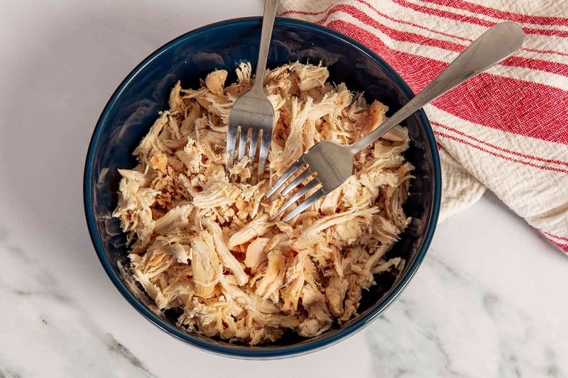 Shredded Chicken Vs Pulled Chicken Technique